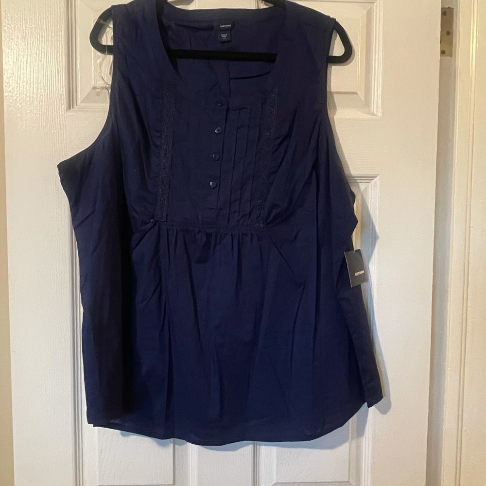 NWT - Basic Editions Pintuck Henley Navy Blue Tank